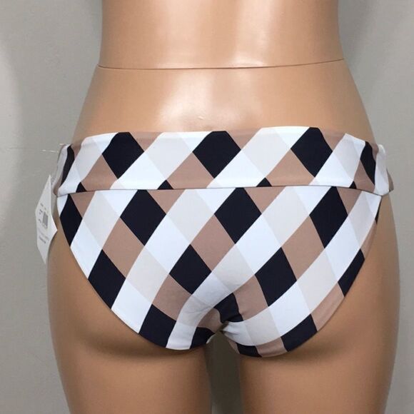 Vicious Young Babes diamond checkered bottoms. - Picture 5 of 6